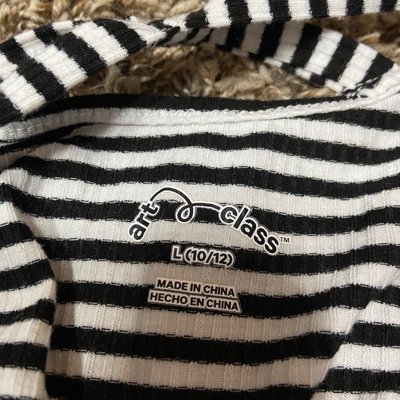 SHIRT - Picture 3 of 3